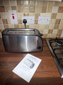Cookworks XB8133 4 Slice Toaster with Defrost Function 1500W Stainless Steel