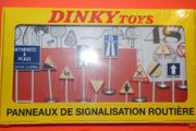 Dinky Toys Road Signs by Atlas