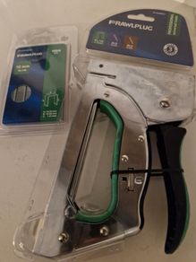 Rawlplug staple gun