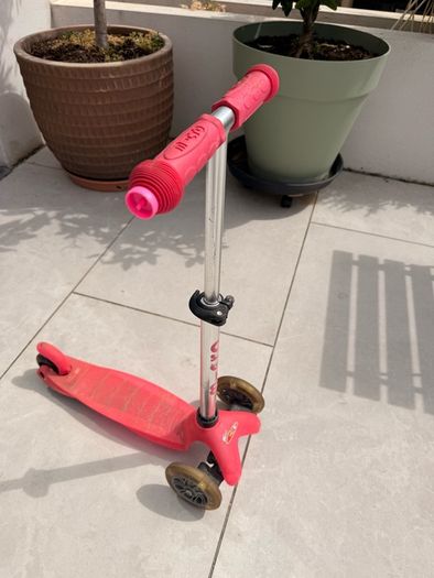 Micro Scooter