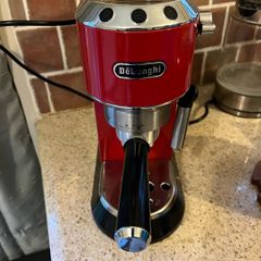 De'Longhi Dedica Style EC 680.R espresso coffee machine