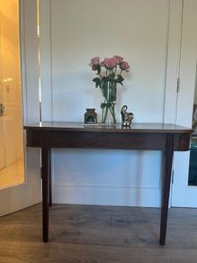 Antique tea table style