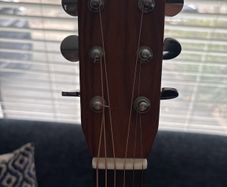 Yamaha FG335E