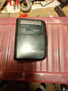 sony walkman radio cassette player
