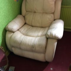 Free recling chair