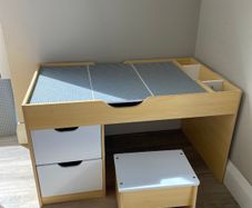 Lego table