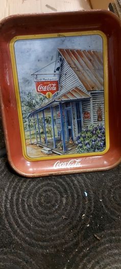 Coca cola metal drinks tray,used condition, see pictures for condition good solid used condition, nice display advertising item, buyer collects or pays postage thank you, sold as is ,front good ,back small bit of surface rust,,