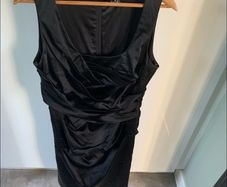 Vera Mont black dress