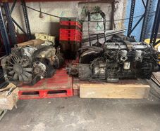 Jaguar XK 4.2 Straight six engines + rear axles