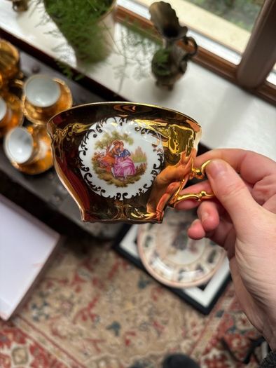 Vintage LES Porcelaine Tea Cup & Saucer Lucien Engel Strasbourg Fragonard Gold