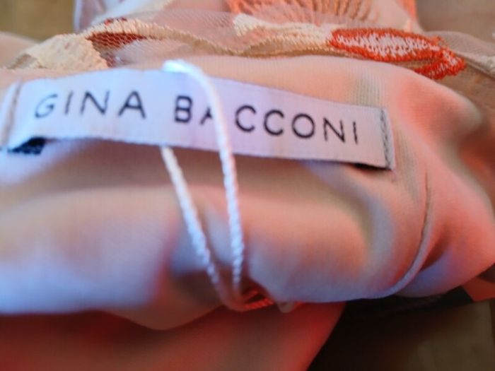 Stunning Gina BACCONI Dress