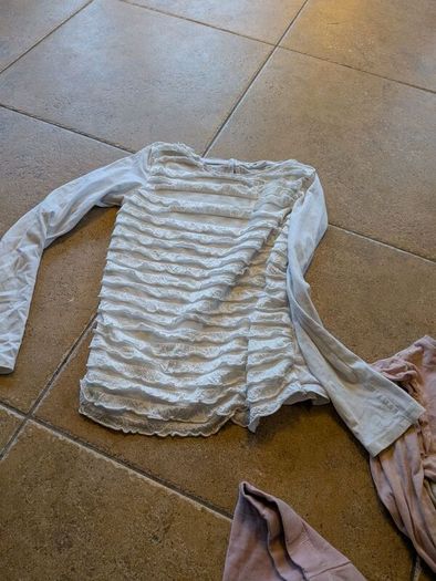 Large clothes bundle: girls 6-7