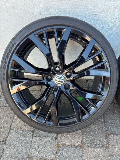 VW alloys