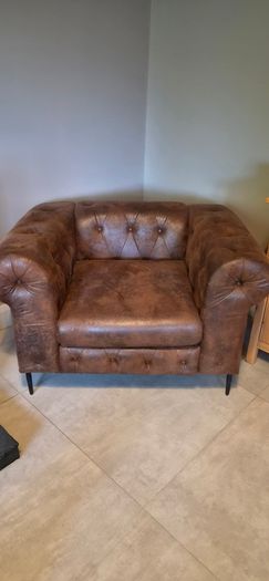 3-2-1 sofa and armchair suite