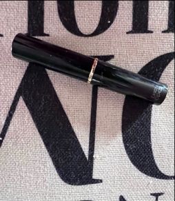 lipstick new