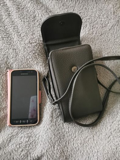Grey crossover small bag