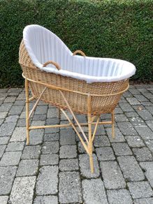 Large moses basket