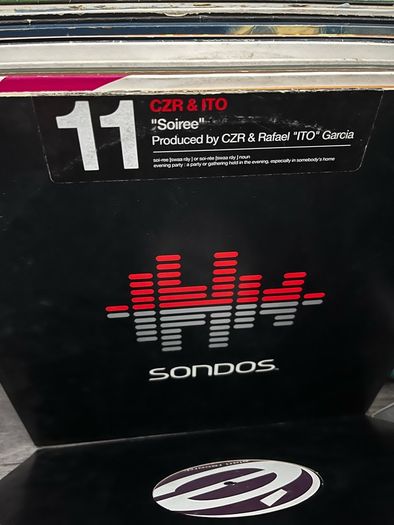 43 x Bulk house deep disco house 12" vinyl bundle