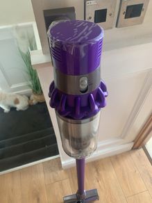 Dyson  V10   Cordless