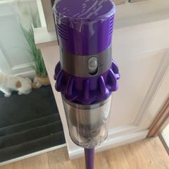 Dyson  V10   Cordless