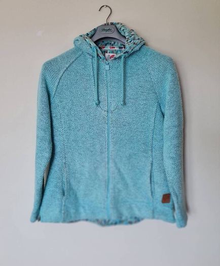 Weird fish chicoa hoodie Size l4 ptp 21" Full zip turquoise in excellent condition