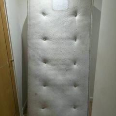 Single bed