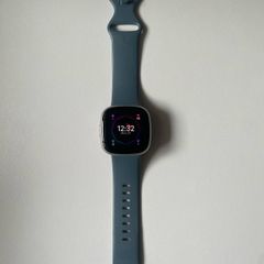 Fitbit Versa 4 Smartwatch