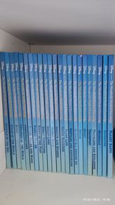 Disney set of 23 "World knowledge" children books
