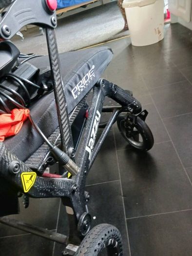 Jazzy carbon electric wherlchair