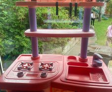 Play kitchen
