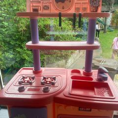 Play kitchen
