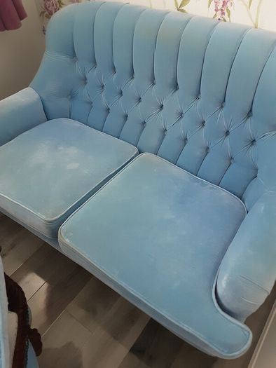 Blue velvet Dutch buttoned sofa immaculate condition