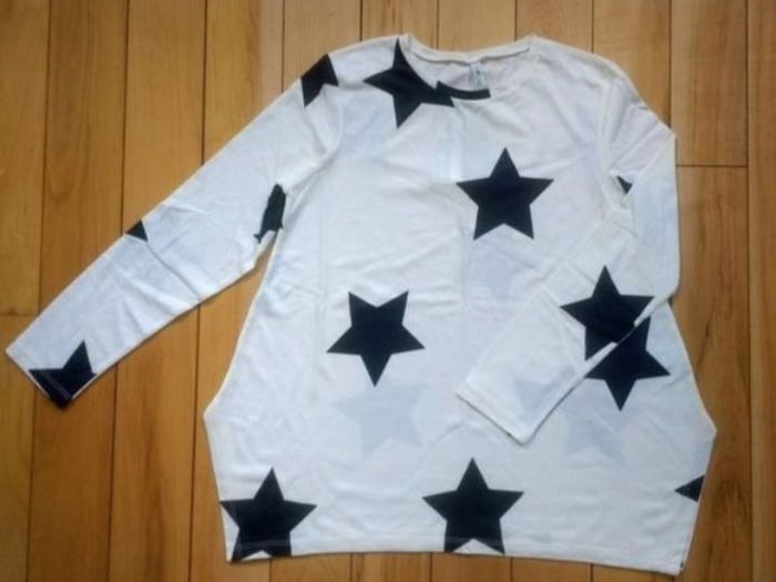 BNWT Benetton Girls Top And Leggins Set