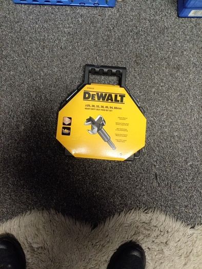 Dewalt