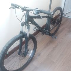 Carrera vengance mountain bike