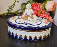 Vintage Genuine Capodimonte Porcelain Cherub Jewelry Box