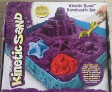 Kinetic sand