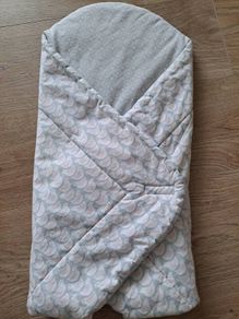swaddle wrap