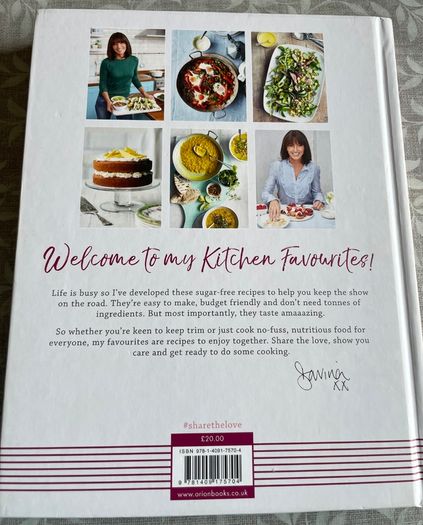 Davina's Kitchen Favourites by Davina McCall