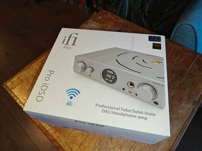 ifi Pro iDSD high end DAC & headphone amp
