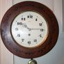 Vintage wall clock (in working order) Image 7