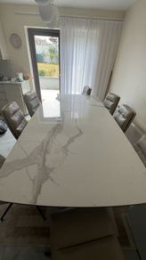 Kitchen table