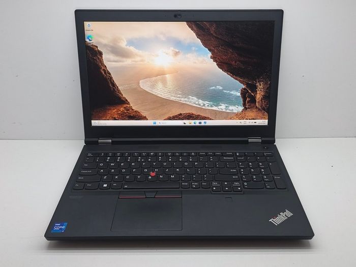 Lenovo ThinkPad P15s Gen2 - i7(11gen)/ 32GB RAM /512GB / Nvidia 4GB Laptop