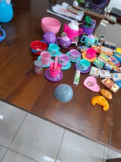toy kitchen