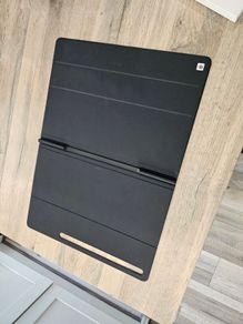 Samsung Galaxy Tab S8+/S7+ Book Cover