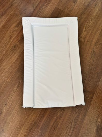 baby changing mat