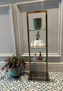 Vintage Mid-Century 4-Tier Brass & Glass Etagere Shelf Unit with Wooden Handle Accent
