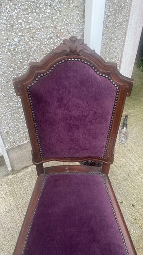 Antique Victorian Mahogany original horsehair filling