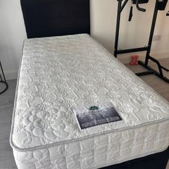 Single bed with mattress