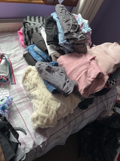 Girls clothes